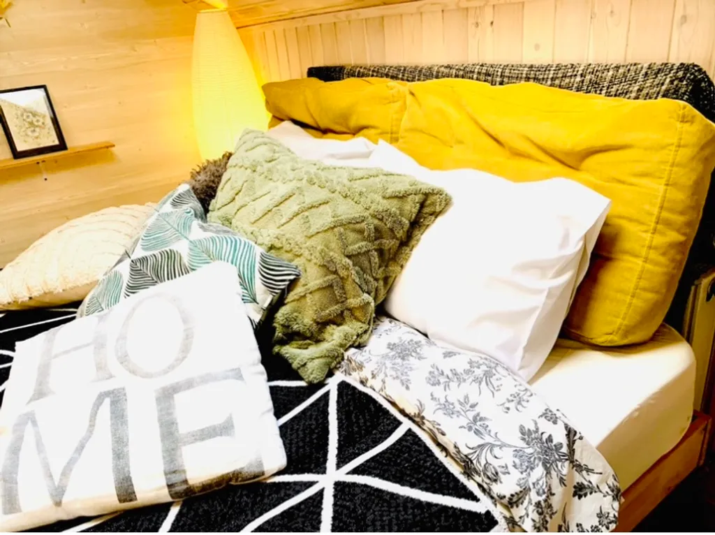 Дом под Минском с баней и купелью