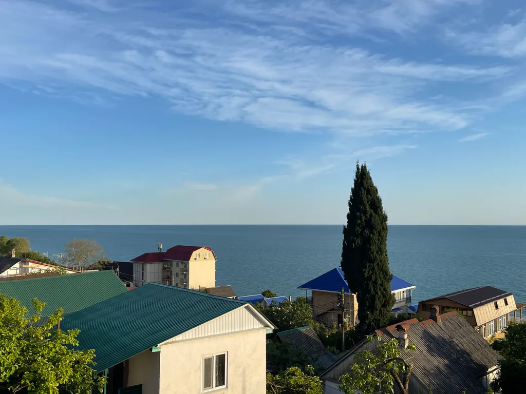 Уютная двухместная комната Победы 340 (море через дорогу)