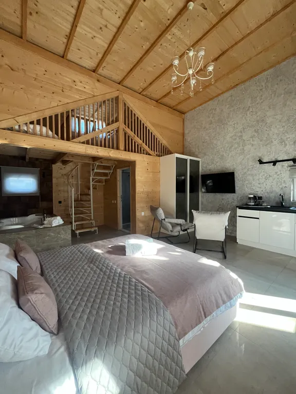 Дом в пригороде Евпатории с.Уютное