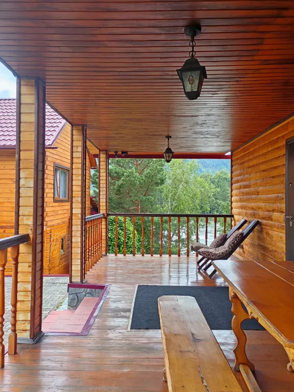 Эко-вилла с видом на Катунь и остров