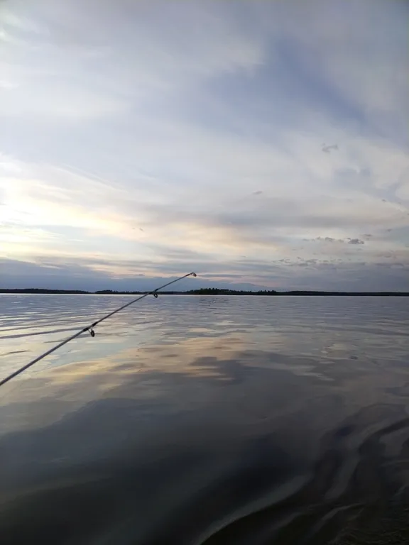 Малый коттедж на берегу озера