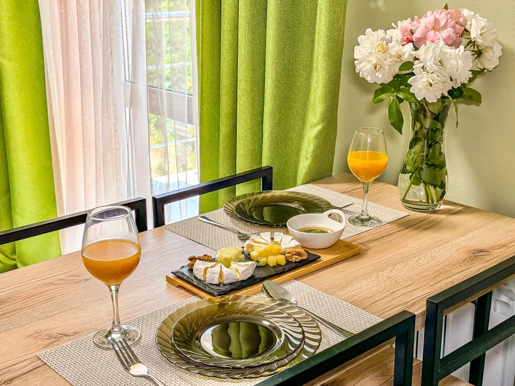 Уютная квартира-студия с балконом