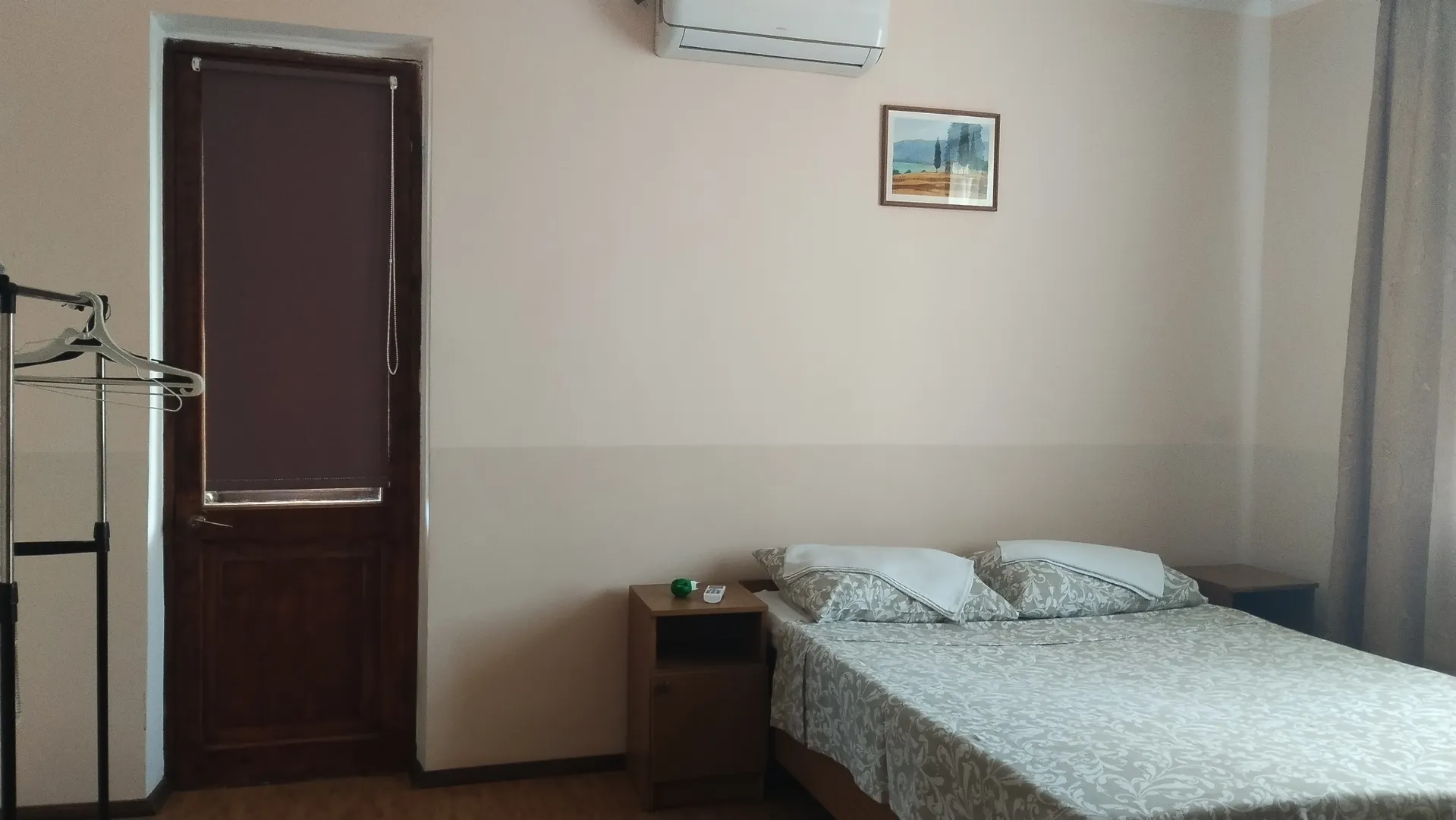 Выход на балкон