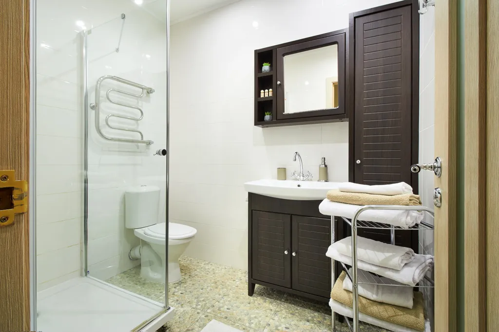 Современные двухкомнатные апартаменты возле ледового дворца