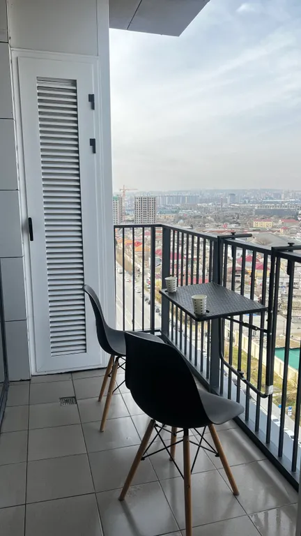 Квартира с видом на озеро