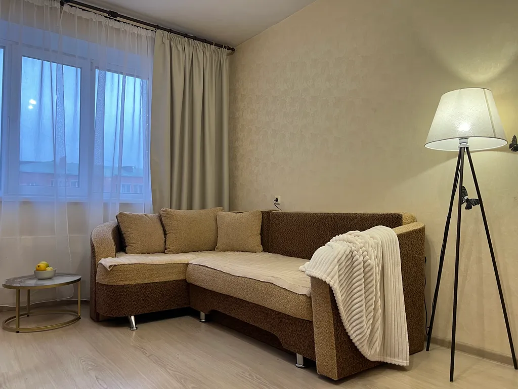 Напротив Ледового Дворца