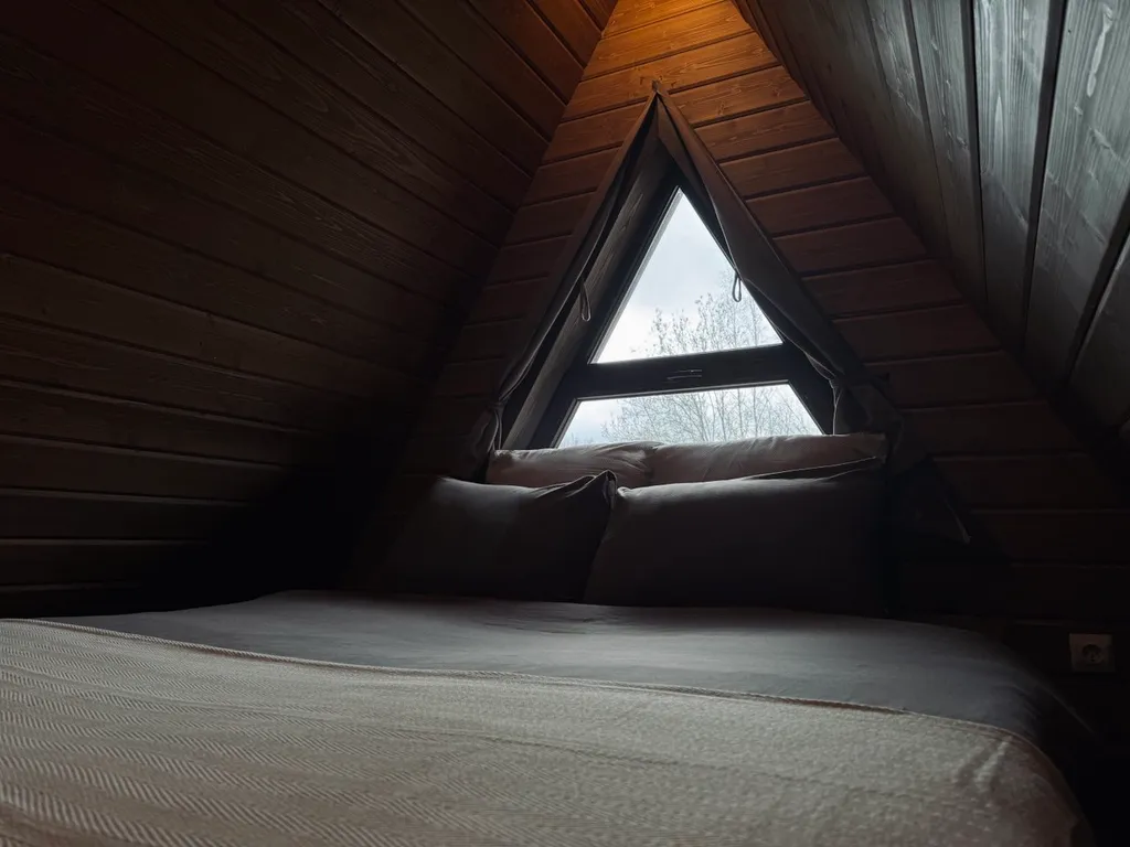 Коттедж Просторный дом A-frаmе у леса — Кискелово