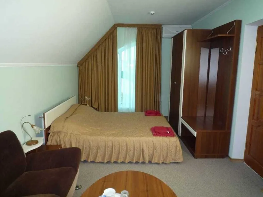 Квартира Комната — аренда посуточно в Береговое (Феодосия)