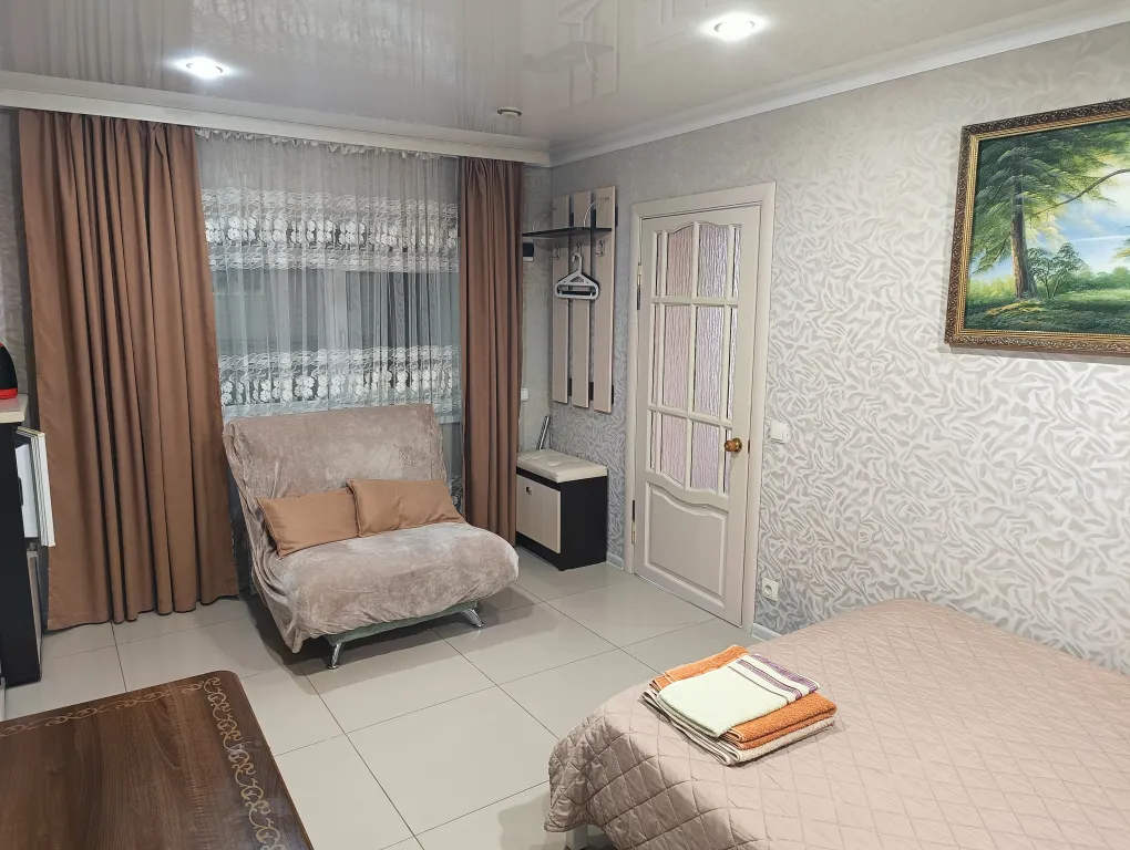 Уютная квартира в центре города с видом на Волгу