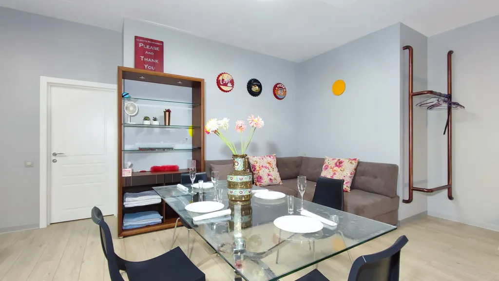 Шикарная квартира с видом на Золотой и Русский мост