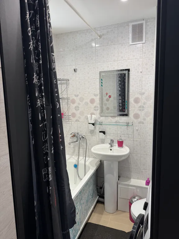 Уютная квартира в центре города с видом на море