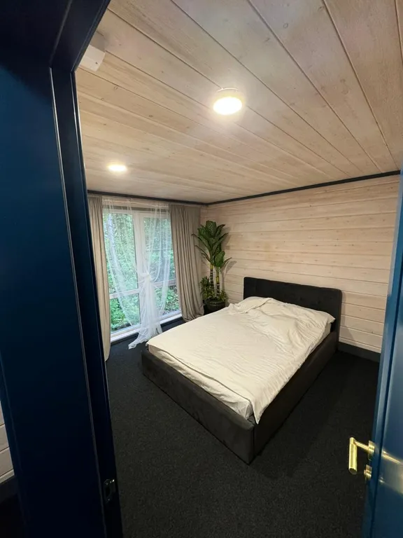 Барн хаус с видом на лес и горы