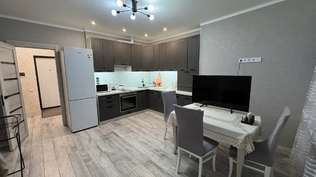 Новая уютная квартира с новым ремонтом в центре с wifi