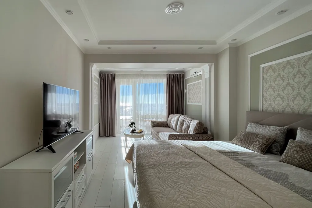 Квартира у моря с двумя спальнями и панорамным балконом — аренда посуточно в Сочи