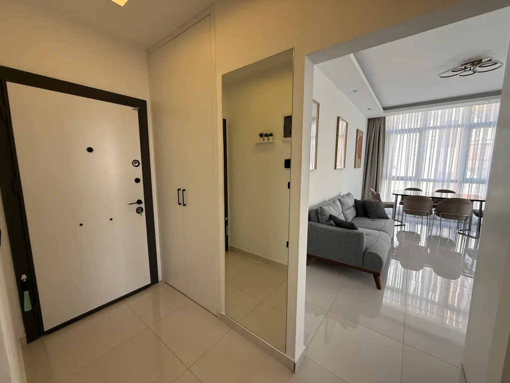 Новая уютная квартира в центре города, на пляже Клеопатра, с бассейном