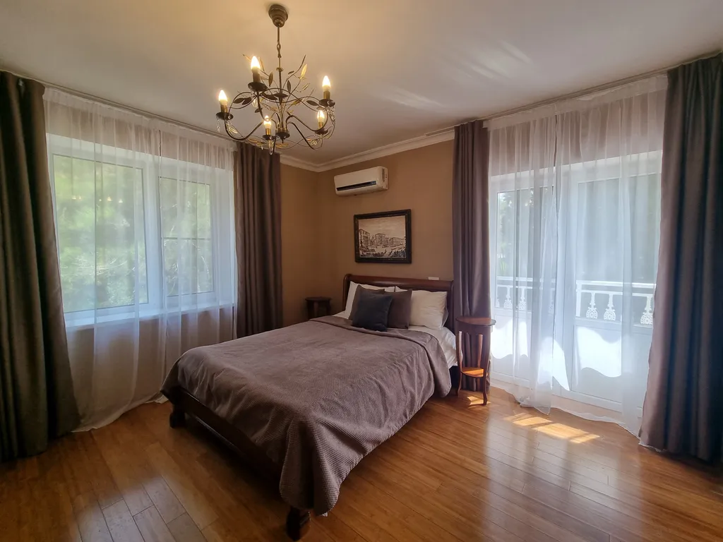 Коттедж с видом на море и открытым бассейном