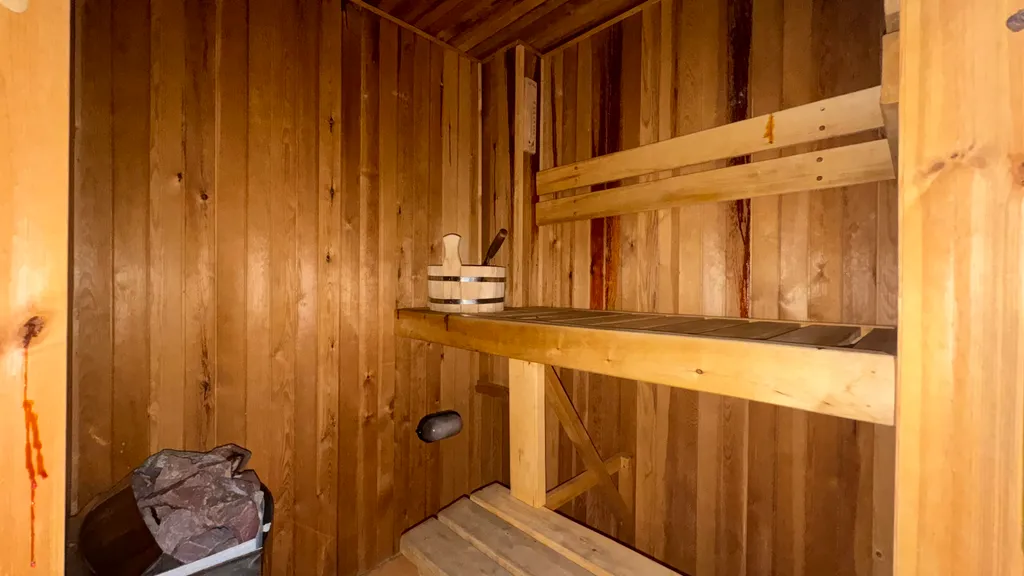 Таунхаус с сауной в центре у набережной