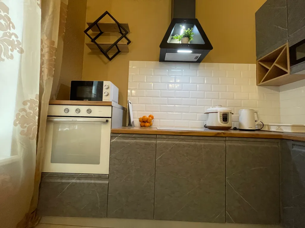 Коттедж Уютный дом с камином и сауной у озера — Ларионово