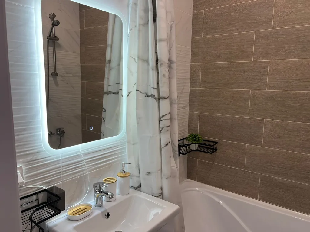 27 Студия с бассейнами