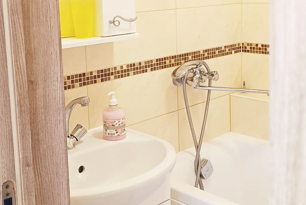 Центр Красногорска. 2-комнатная квартира, рядом парк.