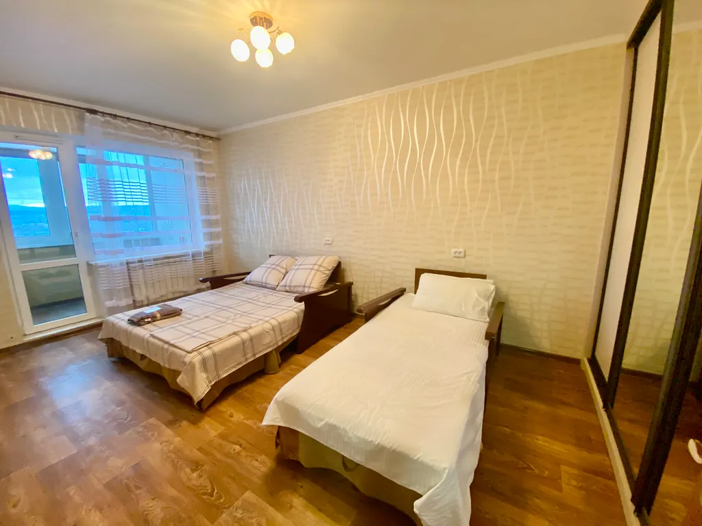 Уютная квартира с панорамным видом на город и гору Чатыр-Даг