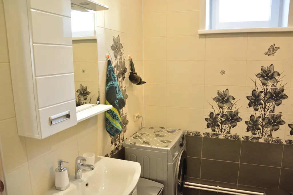 Уютный загородный дом с видом на гору Зеленая