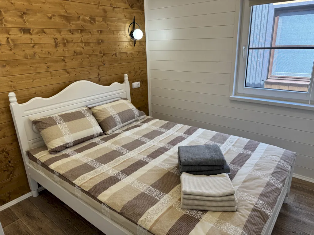 Коттедж Коттедж Барнхаус с террасой и закрытым двором - 7 минут до моря — Геленджик