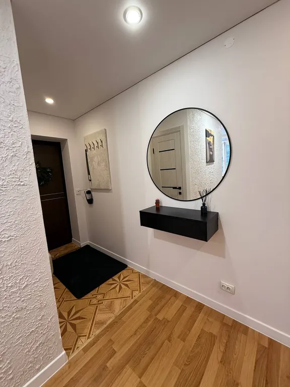 Комфортная двухкомнатная квартира со всеми удобствами