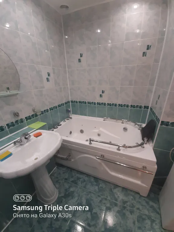 Двухкомнатная квартира с евроремонтом