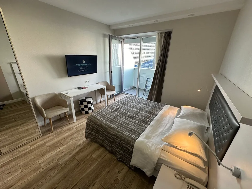 Квартира Апартаменты с видом на первой линии моря в 5* Апарт-отеле — Батуми