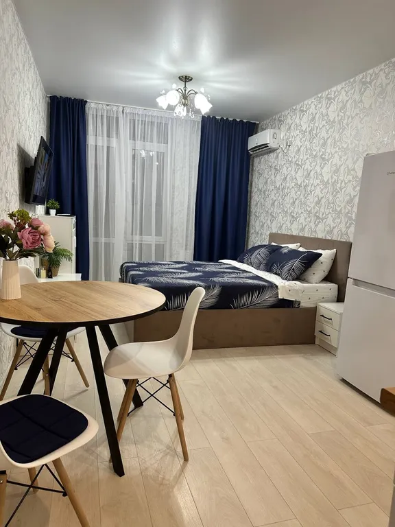 Просторная студия в доме класса комфорт плюс