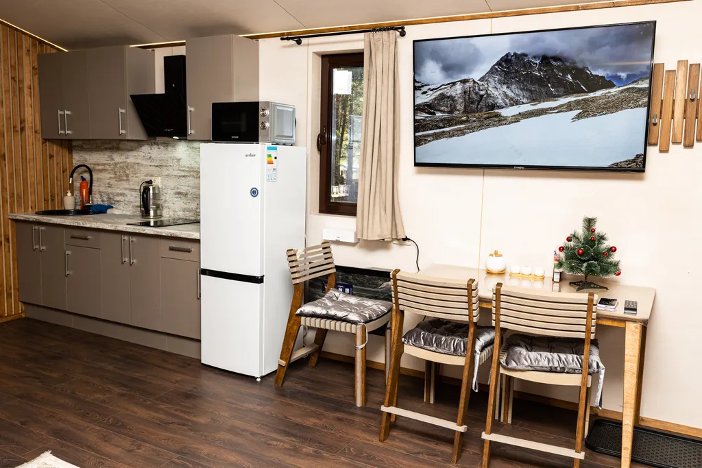 Коттедж Новый уютный дом в хвойном лесу вблизи поселка — Архыз