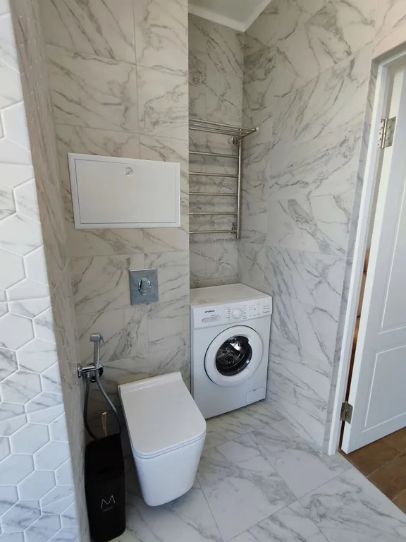 Современные апартаменты с панорамными окнами