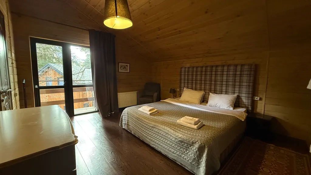 6-комнатный Дом