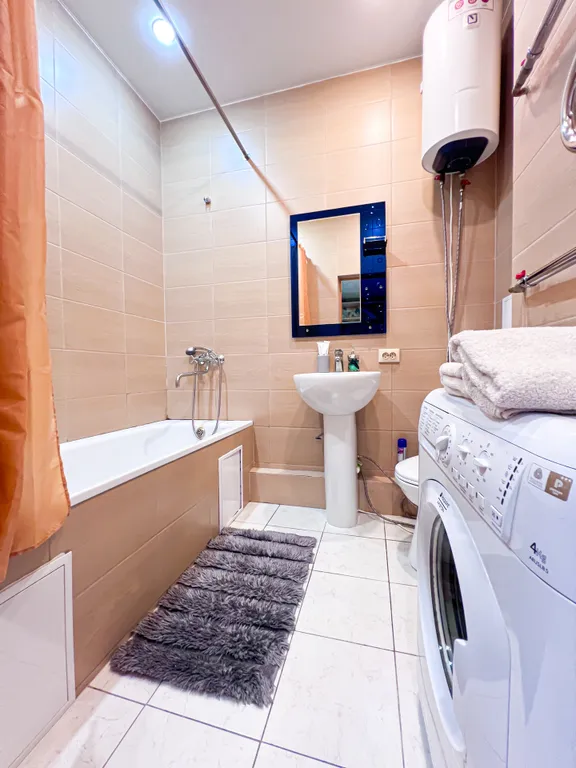 Квартира с видом на исторический центр с 15 этажа ( у 130 квартала)