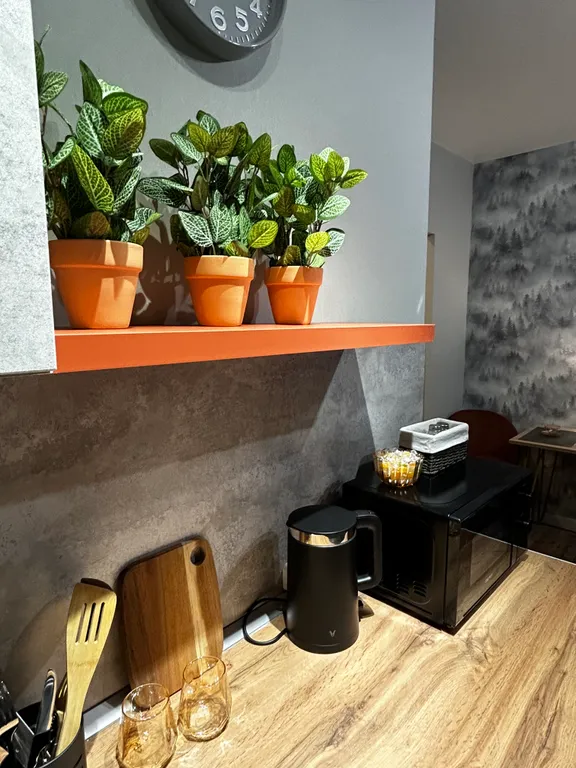 Уютная стильная студия в новом доме бизнес класса