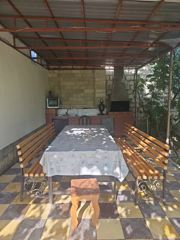 Уютный дом у моря с мангальной зоной и беседкой