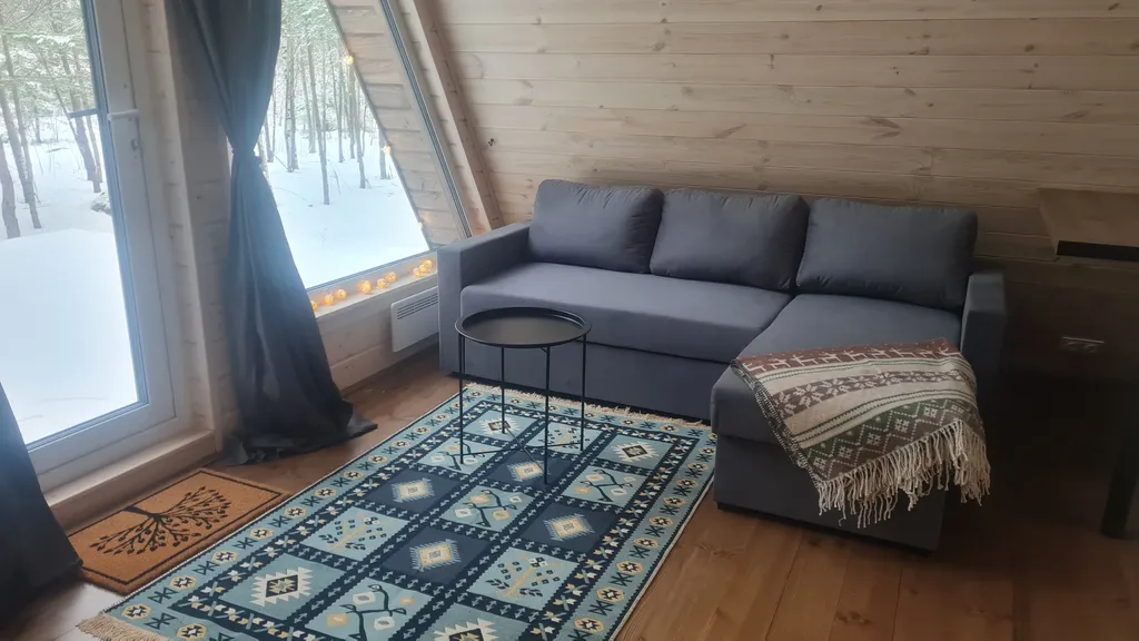 Домик в лесу Волчье логово