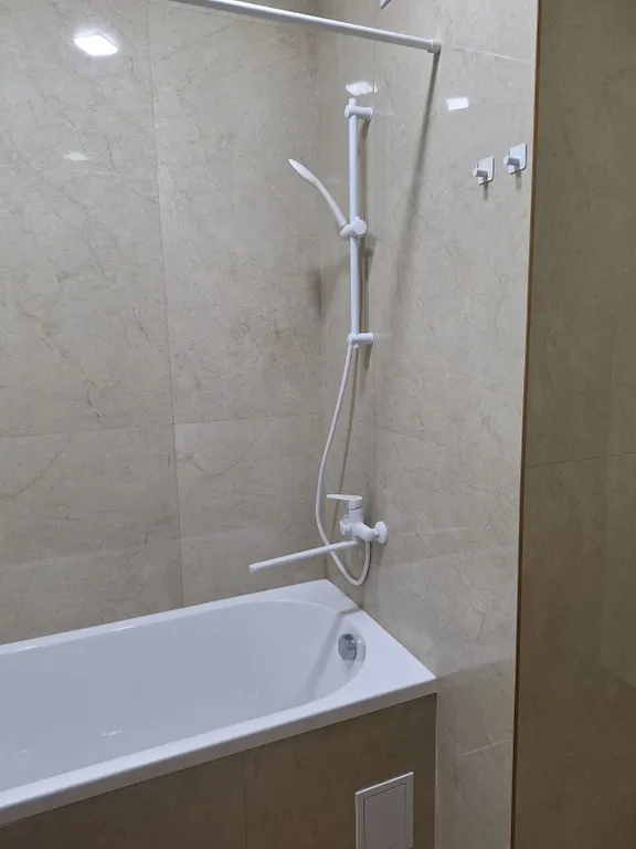 Уютная квартира с видом на озеро.