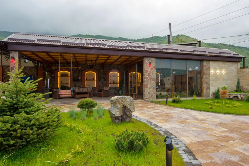 Дом в горах с бассейном