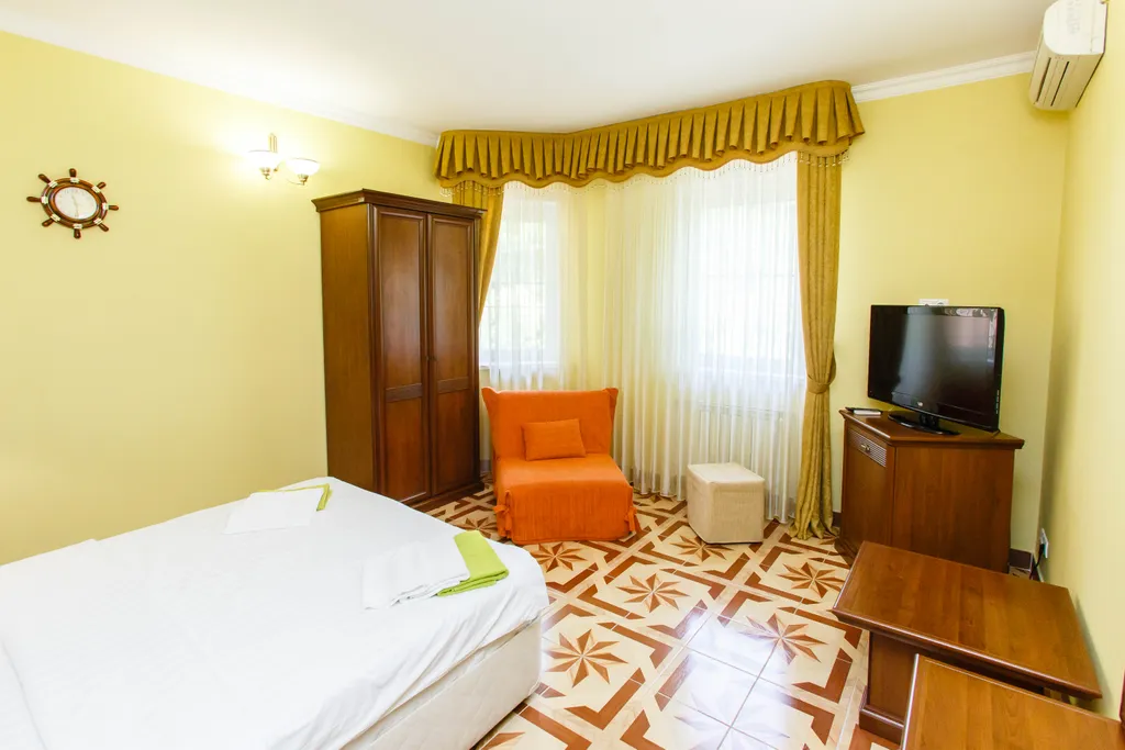 Квартира Трёхместный номер стандарт — аренда посуточно в Вардане