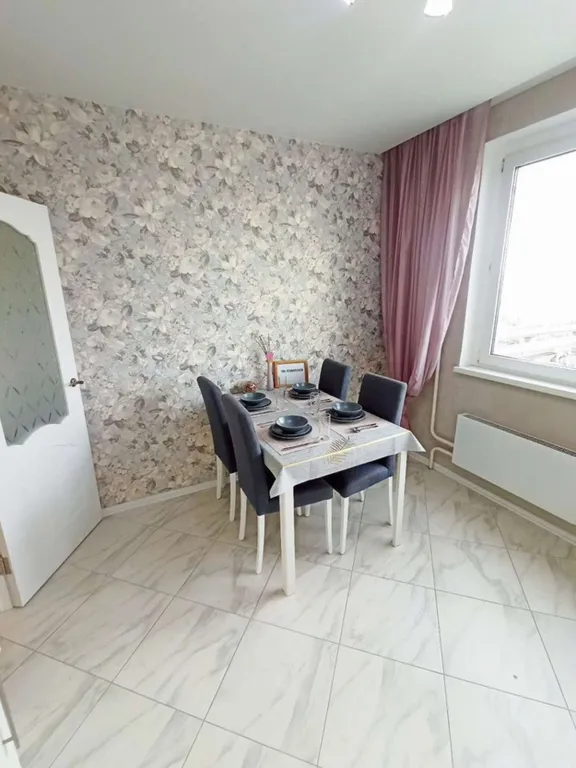 Большая суперкомфортная трёхкомнатная квартира с балконом