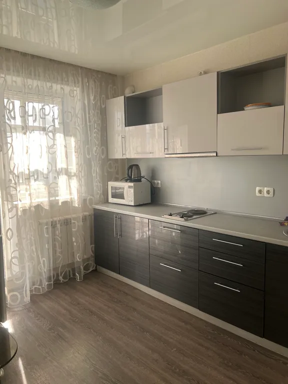 Квартира с диваном и балконом от 3-ех суток — аренда посуточно в Хабаровск