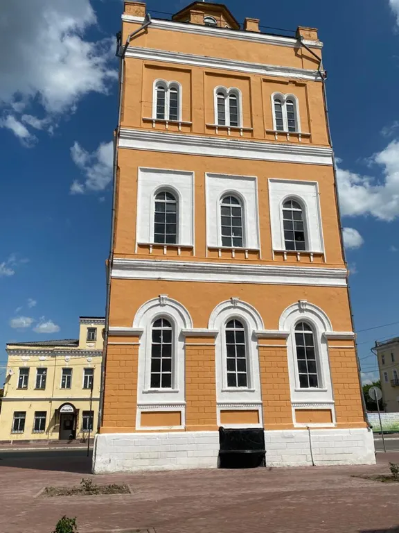 Апартаменты у башни