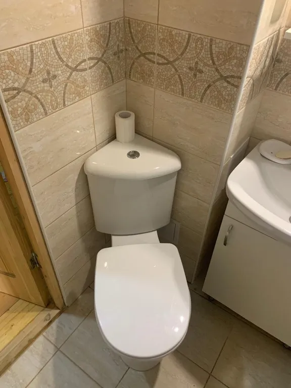 Уютная двухкомнатная квартира в центре Пицунды