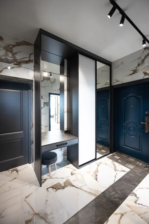 Дизайнерский апартамент с видом на море