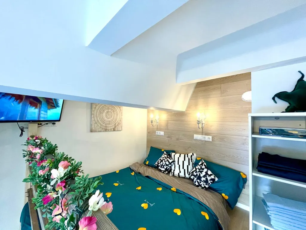 Квартира Квартира Уютная двухэтажная студия рядом с метро Селигерская — Москва