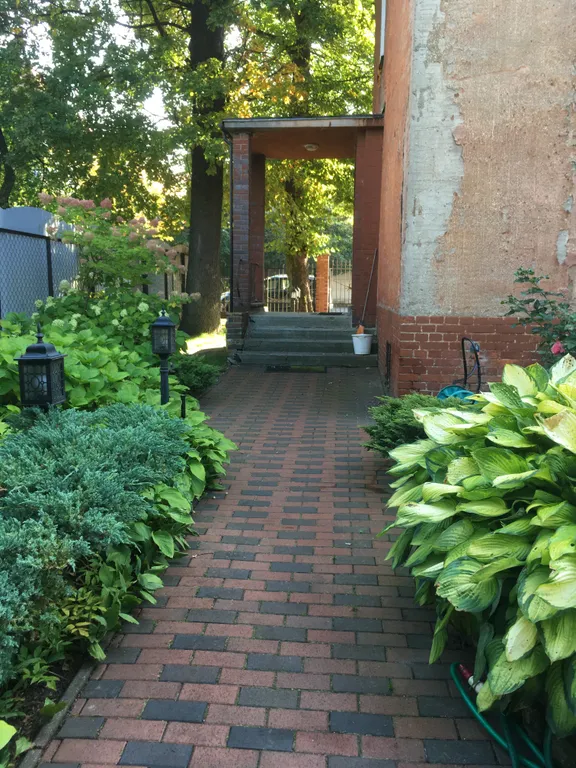 Вилла на Каштановой Аллее