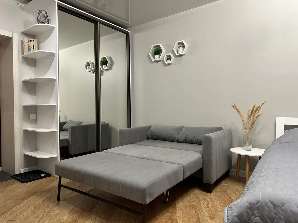 Светлая, уютная студия