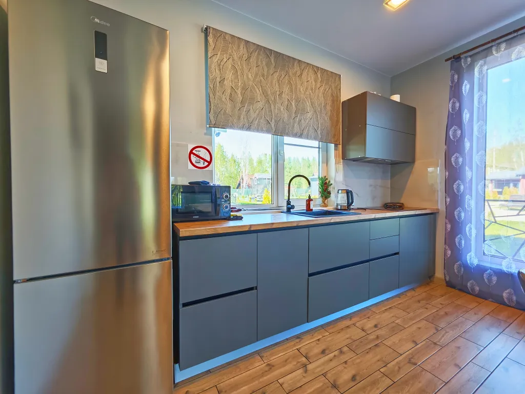 Коттедж Коттедж рядом с Красным озером — Светлое